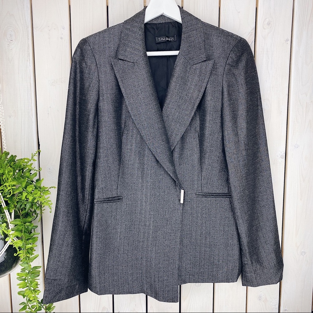 Tahari | Black & Silver Shimmer Blazer